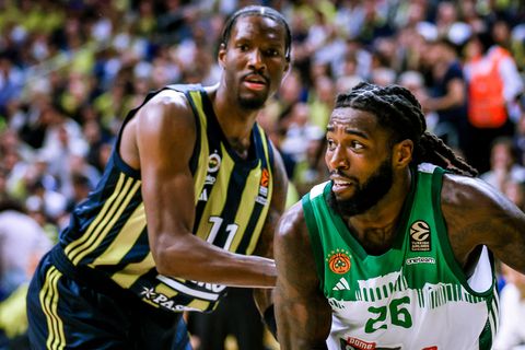 Το χρονικό της μεγάλης ανατροπής του Παναθηναϊκού με Χέιζ-Ντέιβις