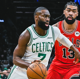 Νίκη για τους Χόρνετς στο ντέρμπι, εύκολο βράδυ για τους Σέλτικς