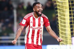 Καλύτερος Αφρικανός ποδοσφαιριστής στην Ευρώπη o Μπακαμπού, πάνω από Μανέ και Σαλάχ