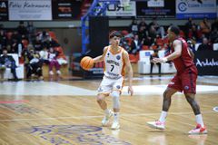 Ανανέωσε με τον Μπαζίνα ο Προμηθέας