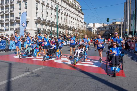 «Τρέχουμε όλοι για όλους»: Η Stoiximan Wheels Of Change στέλνει ένα ηχηρό μήνυμα για την ισότητα για δεύτερη χρονιά στον 13o Ημιμαραθώνιο της Αθήνας