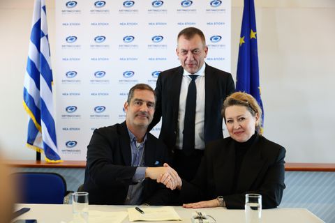 Υπογράφηκε η σύμβαση για τη χρήση του Καυτανζογλείου από τον ΠΑΟΚ (vid)