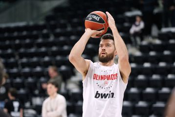 Αυτή είναι η δωδεκάδα του Ολυμπιακού για το ματς με τη Μονακό