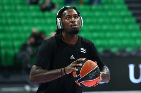 Στο glass floor για προθέρμανση ο Λεσόρ - Το βίντεο του Sportal