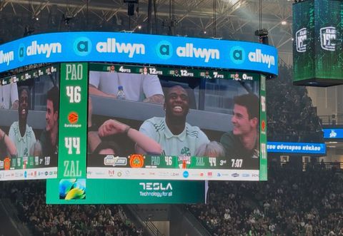 Στο T-Center ο Τεττέη μετά τον θρίαμβο κόντρα στην Μπέτις - Αποθεώθηκε ο Έλληνας άσος (vid)