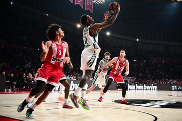 Για το νικηφόρο σερί ο Ολυμπιακός - Ψάχνει αντίδραση ο Παναθηναϊκός