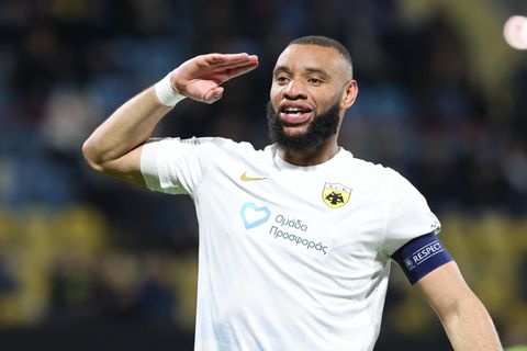 Δεν σταματιέται η ΑΕΚ που έκανε καρέ με τον Μουκουντι (vid)