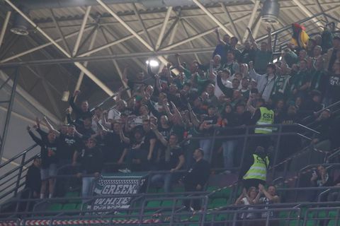 Πήραν θέση στο T-Center οι φίλοι της Ζαλγκίρις - Το βίντεο του Sportal