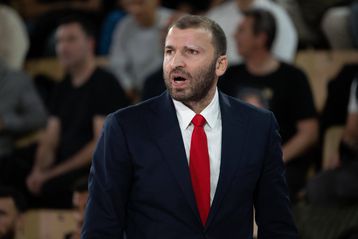 Αλλαγή σκυτάλης στον πάγκο της Μονακό ενόψει Ολυμπιακού