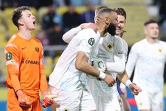 Με ποιον παίζει η ΑΕΚ αν αποκλείσει την Τσέλιε