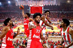 Έτοιμος να γράψει ιστορία με τον Ολυμπιακό ο ΜακΚίσικ!