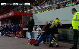 Ένταση Αλμέιδα με Καραπαπά, που λίγο μετά αγκάλιασε τον Πινέδα (vid)