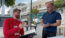 Το επικό βίντεο της ανανέωσης του Ουόκαπ - Προσπαθεί να παραγγείλει χταπόδι (vid)