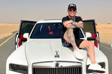 Τα super cars που οδηγούν οι ποδοσφαιριστές των διεκδικητών του πρωταθλήματος - Από Rolls Royce μέχρι Ferrari