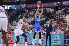 Χουγκάζ: «Η εκπληκτική ατμόσφαιρα του κόσμου, να μας δώσει την ώθηση για τη νίκη»