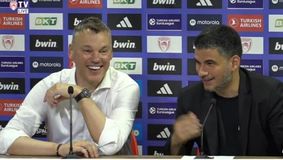 Ξεκαρδιστικός Γιασικεβίτσιους στη συνέντευξη τύπου: «Άρχισα να λέω ένα σωρό μαλ@κίες»