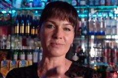 Απολύθηκε λόγω μέθης η... «Σκορπιός είναι για σένα, ΠΑΜ» (vid)