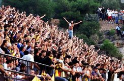 Σήκω ψυχή μου, δώσε ρεύμα…