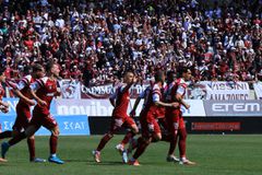 Μ΄ ένα απίθανο «πάρτι» κόντρα στον ΠΑΣ Γιάννινα η ΑΕΛ γιόρτασε την άνοδο στη Stoiximan Super League