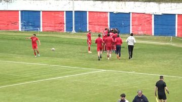 Ήρθε... ουρανοκατέβατο | Η απίθανη γκολάρα του Σαλίνας με βολέ από διαγώνια θέση