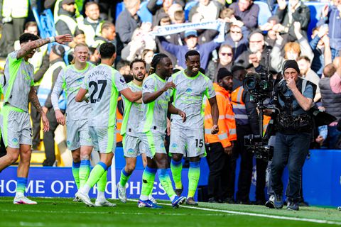 Η Σίτι με τριάρα στο Λονδίνο... έβαλε φωτιά στη μάχη του τίτλου