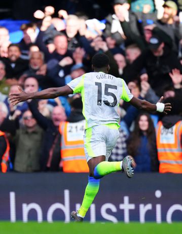 Ο Γκεχί αρνήθηκε το βραβείο του MVP μετά τη νίκη της Σίτι και το έδωσε τον Σερκί