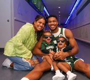 Το ονειρεμένο σπίτι που ζει η οικογένεια Αντετοκούνμπο: Τι διαθέτει η βίλα των 920 τ.μ. (vid/gallery)