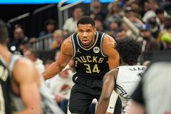 Βίντχορστ: «Πολλές ομάδες περιμένουν καιρό την απόφαση του Γιάννη να φύγει από το Μιλγουόκι»