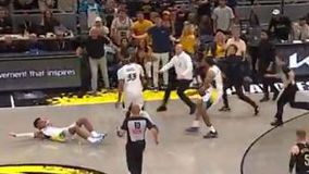 «Σκοτωμός» στο Πέισερς-Καβαλίερς: Αποβλήθηκε μετά από χτύπημα ο Ματούριν (vid)