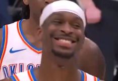 Όλοι σχολιάζουν το χαμόγελο του Σάι Γκίλτζεους-Αλεξάντερ μετά την ήττα του και αυτός είναι ο λόγος (vid)