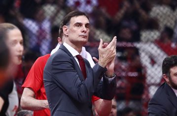 H ατάκα του Μπαρτζώκα για τον «χειρότερο Παναθηναϊκό των τελευταίων 30 ετών» και τους Παναθηναϊκούς φίλους του