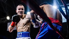 O Κατζουράκης κόντρα στον Ιγκμπόκουε στις 25 Αυγούστου στην Overtime Arena