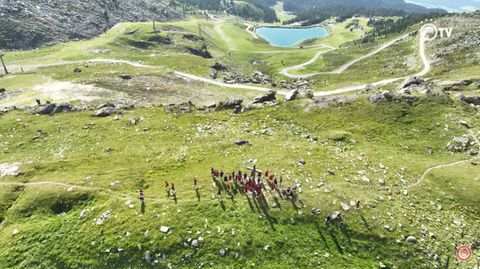 «Έσπασαν» τη ρουτίνα με βόλτα στα βουνά της Αυστρίας οι παίκτες του Ολυμπιακού (vid)