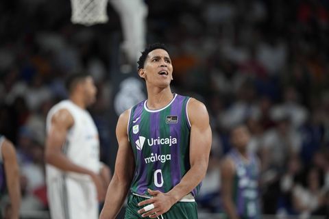Ανανέωσε με τη Μάλαγα ο Πέρεζ
