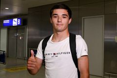 Έφτασε Αθήνα ο Νασιμέντο για τον Ολυμπιακό (pics)