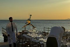 «Λάμψη» αστέρων στο Event της Nike στο εστιατόριο «Papaioannou» στο Καβούρι προς τιμήν του Τζόρνταν (pics)