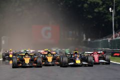 Περισσότερα Σπριντ με αναστροφή εκκίνησης σχεδιάζει η Formula 1