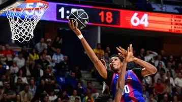 Ποιος είναι ο 13χρονος ύψους 2.10 μ. που προωθεί η Μπαρτσελόνα στην πρώτη ομάδα!