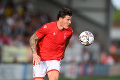 Zουλιάν Μπιανκόνε: Ένα πολυεργαλείο της άμυνας που «λύνει» τα χέρια του Μαρτίνεθ