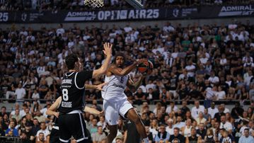 Μαχητικός αλλά ηττημένος ο ΠΑΟΚ στο φιλικό-γιορτή με την Παρτίζαν