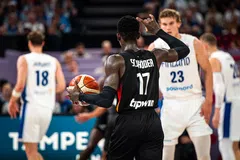 LIVE: ΓΕΡΜΑΝΙΑ - ΦΙΝΛΑΝΔΙΑ