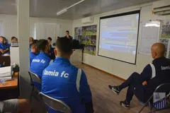 Σεμινάριο από τον Γιάννη Σπυρόπουλο στους παίκτες της Λαμίας για τη διαιτησία