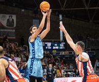 Συνεχίζει να εκπλήσσει ο Χουγκάζ - Έβαλε 25 πόντους με 5 τρίποντα στη κατοστάρα της Ανδόρας