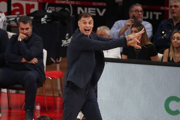 Ο Μπαρτζώκας εξήγησε τα δεδομένα με Φουρνιέ και ΜακΚίσικ ενόψει Εφές και Μακάμπι