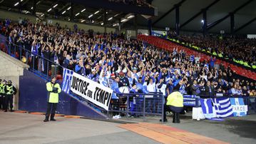 Γαλανόλευκο «πάρτι» στην Κοπεγχάγη από τους Έλληνες φιλάθλους (vid)