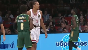 Ένταση στο «ντέρμπι» ανάμεσα σε Σορτς και Γουόρντ (vid)