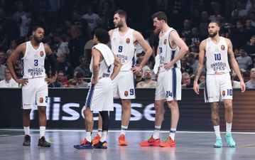 Άνετη νίκη για την Εφές πριν την αναμέτρηση με τον Ολυμπιακό