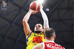 Παραπαίει η Αρμάνι, ηττήθηκε και από τη Σκαφάτι