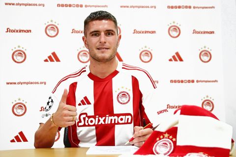 Πιρόλα: «Χαρούμενος στον Ολυμπιακό, θέλω κι άλλους τίτλους»