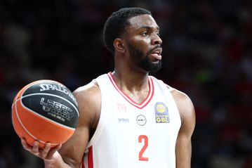 Με Έβανς κόντρα στη Ζάλγκιρις ο Ολυμπιακός - Αυτή είναι η δωδεκάδα των «ερυθρόλευκων»